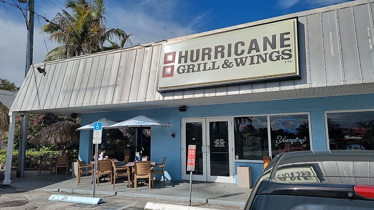 Hurricane Grill & Wings-Jensen Beach